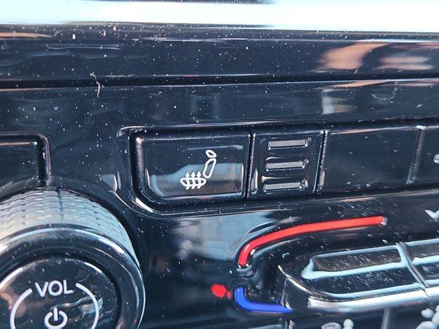 new 2025 Jeep Grand Cherokee car, priced at $46,230