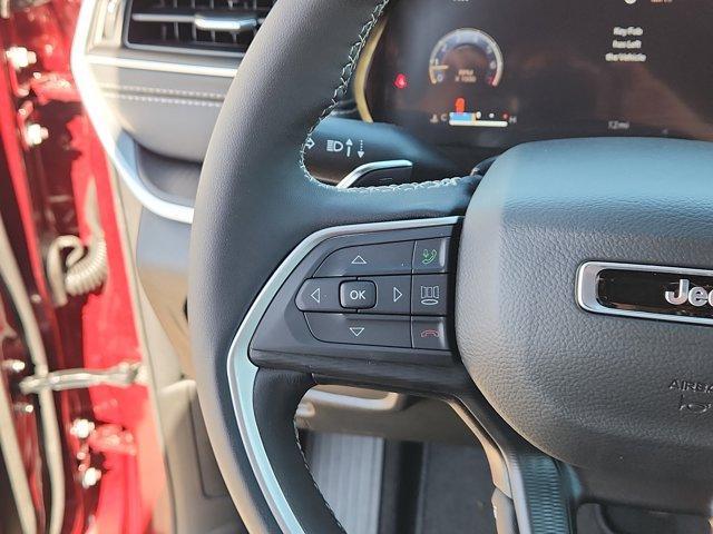 new 2025 Jeep Grand Cherokee car, priced at $46,230