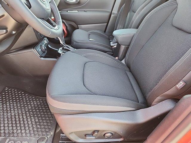 new 2022 Jeep Renegade car, priced at $34,275