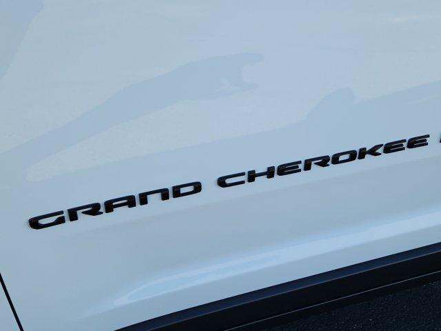 new 2025 Jeep Grand Cherokee car, priced at $47,780