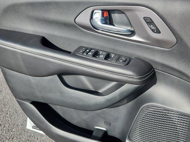 new 2026 Chrysler Pacifica car, priced at $46,360