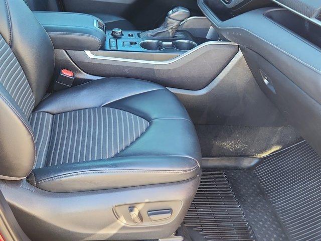 used 2022 Toyota Highlander car, priced at $28,490