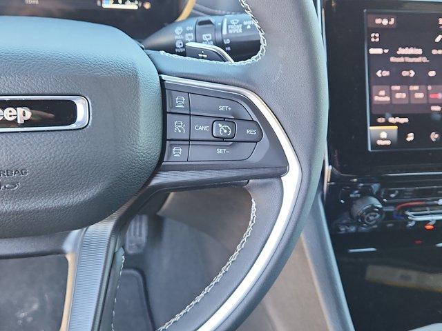 new 2025 Jeep Grand Cherokee car, priced at $48,375