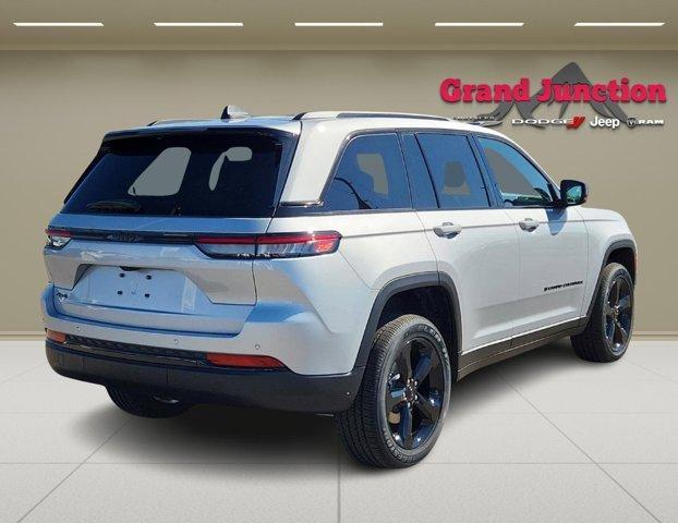new 2025 Jeep Grand Cherokee car, priced at $49,370