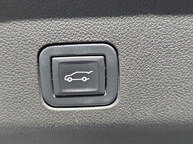 used 2022 Cadillac Escalade car, priced at $54,625