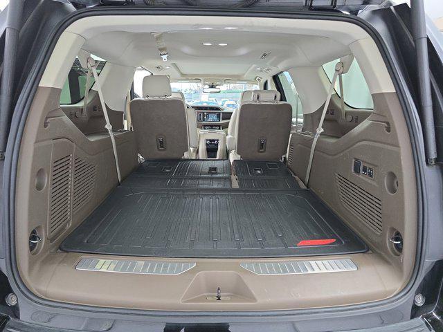 used 2022 GMC Yukon XL car, priced at $49,555