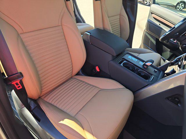 new 2026 Land Rover Discovery car, priced at $75,841