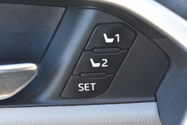 used 2020 Toyota RAV4 car, priced at $25,250