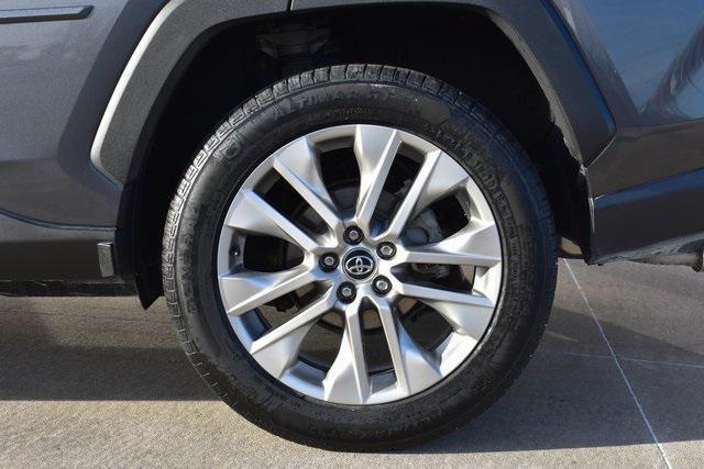 used 2020 Toyota RAV4 car, priced at $25,250