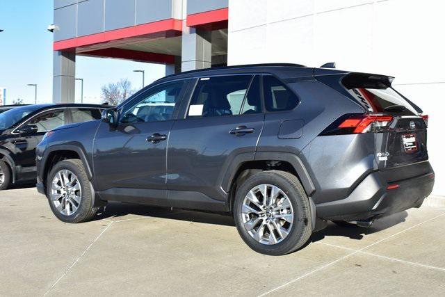 new 2025 Toyota RAV4 car