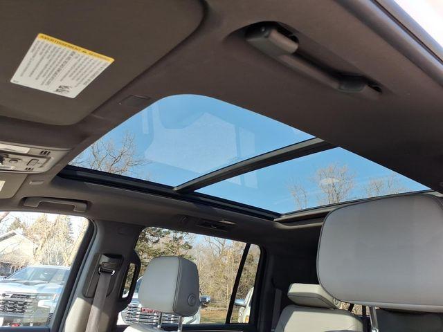 used 2022 GMC Yukon XL car