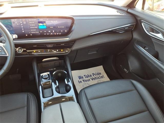 used 2025 Buick Envision car, priced at $27,990