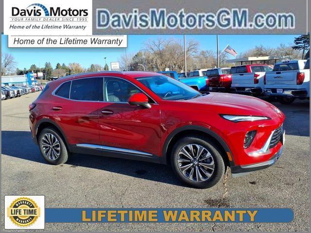 used 2025 Buick Envision car, priced at $27,990