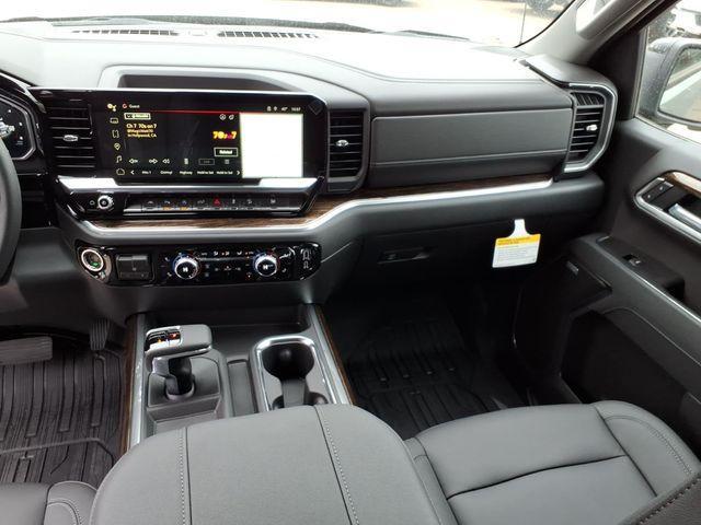 new 2026 GMC Sierra 1500 car, priced at $60,345