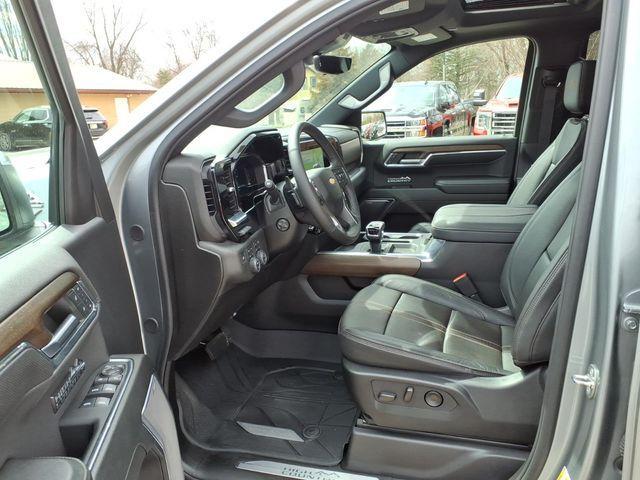 used 2024 Chevrolet Silverado 1500 car, priced at $52,990