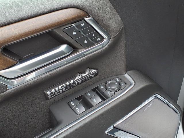 used 2024 Chevrolet Silverado 1500 car, priced at $52,990