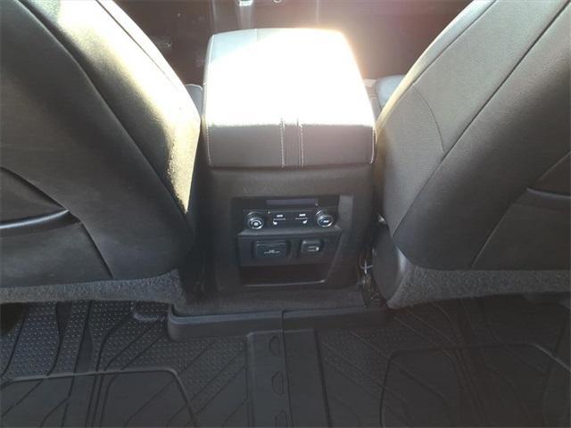 used 2020 Chevrolet Traverse car, priced at $14,990