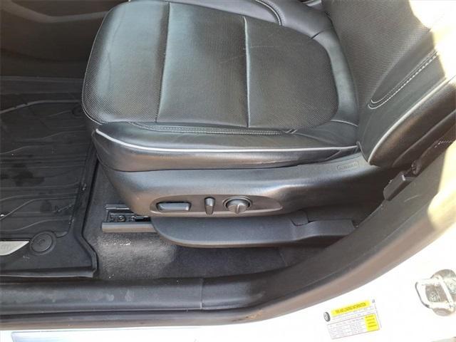 used 2020 Chevrolet Traverse car, priced at $14,990