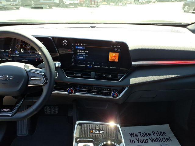 used 2025 Chevrolet Equinox car, priced at $35,340
