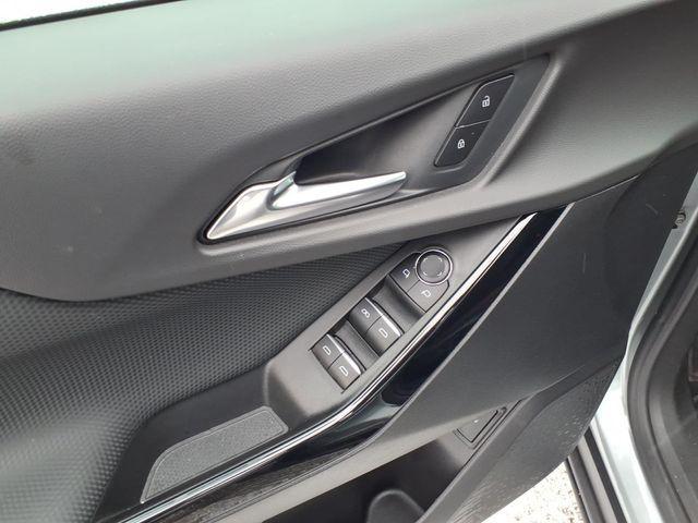 used 2025 Chevrolet Equinox car, priced at $30,990