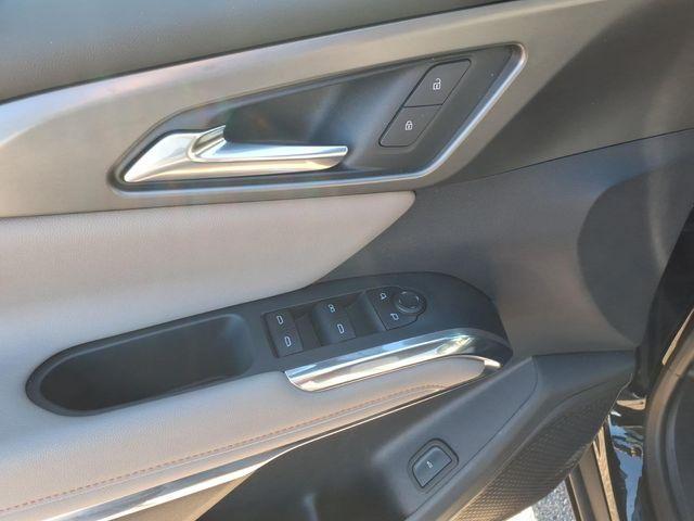 used 2025 Chevrolet Traverse car, priced at $35,490