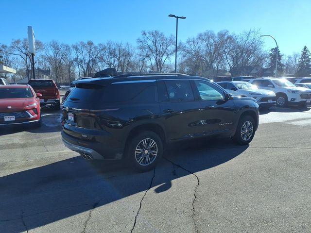 used 2025 Chevrolet Traverse car, priced at $35,490