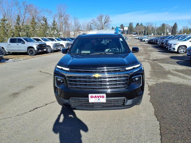 used 2025 Chevrolet Traverse car, priced at $35,490