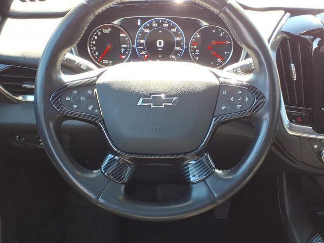 used 2022 Chevrolet Traverse car, priced at $28,490