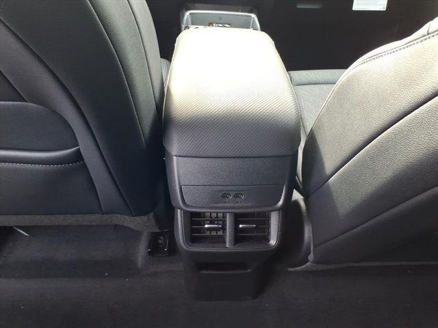 new 2026 Chevrolet Equinox car, priced at $31,740