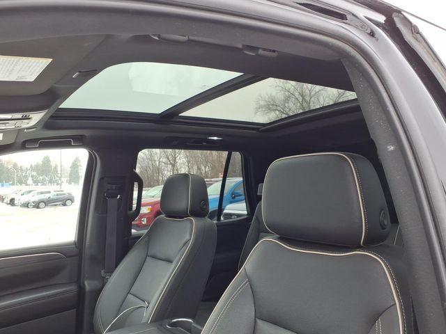 used 2022 GMC Yukon car, priced at $47,990
