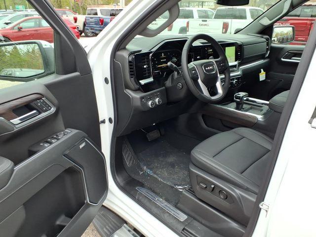 new 2026 GMC Sierra 1500 car, priced at $59,625