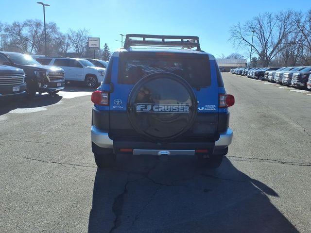 used 2007 Toyota FJ Cruiser car, priced at $11,990