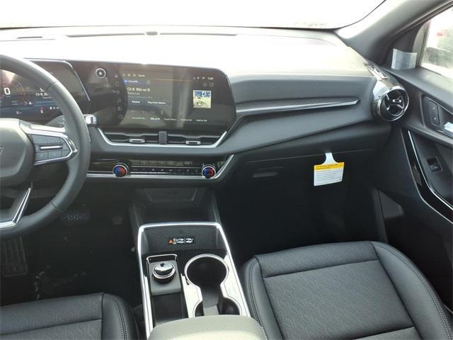 new 2026 Chevrolet Equinox car, priced at $32,040