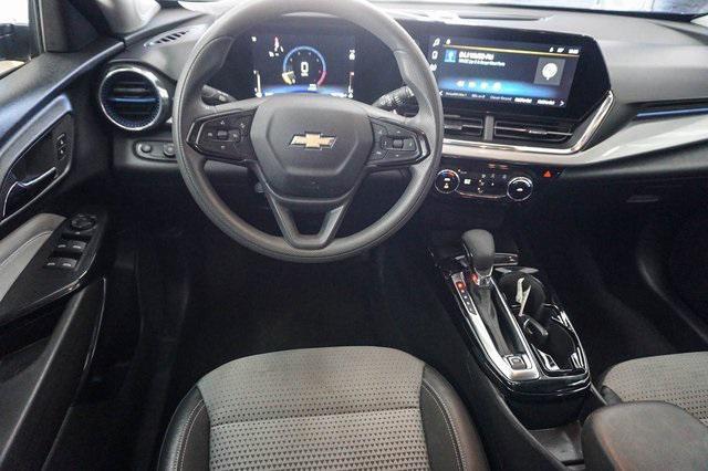 used 2025 Chevrolet Trax car, priced at $20,789