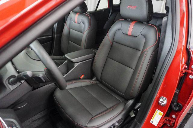 new 2026 Chevrolet Trax car, priced at $26,195