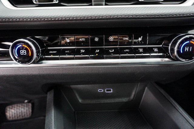 new 2026 Chevrolet Equinox car, priced at $32,804