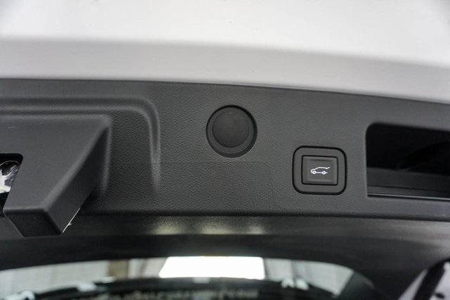 new 2026 Chevrolet Equinox car, priced at $32,804