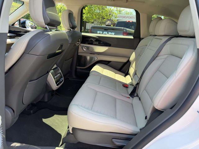 used 2024 Lincoln Nautilus car, priced at $53,995