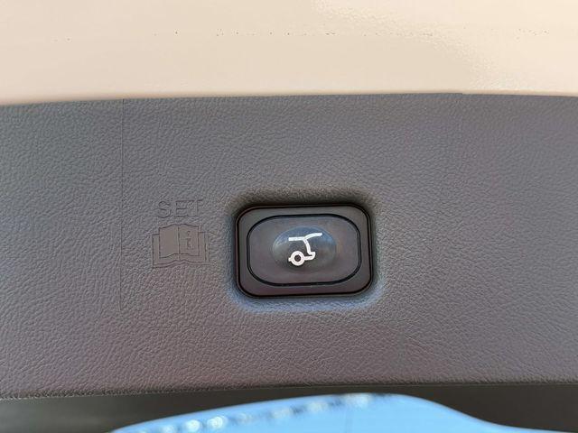 used 2022 Lincoln Nautilus car, priced at $34,995