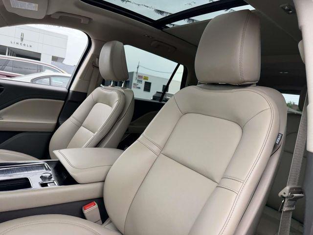 used 2023 Lincoln Aviator car, priced at $45,997