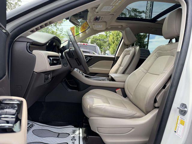 used 2023 Lincoln Aviator car, priced at $45,966