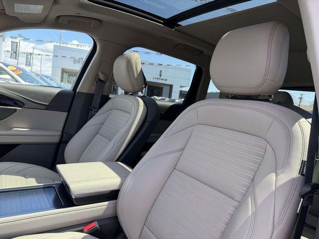 used 2025 Lincoln Nautilus car, priced at $56,995