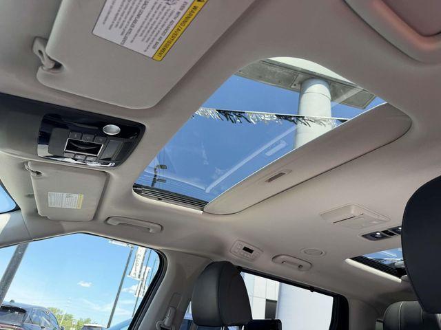 used 2022 Kia Carnival car, priced at $32,855