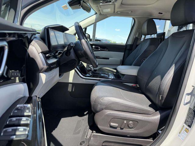 used 2022 Kia Carnival car, priced at $32,855