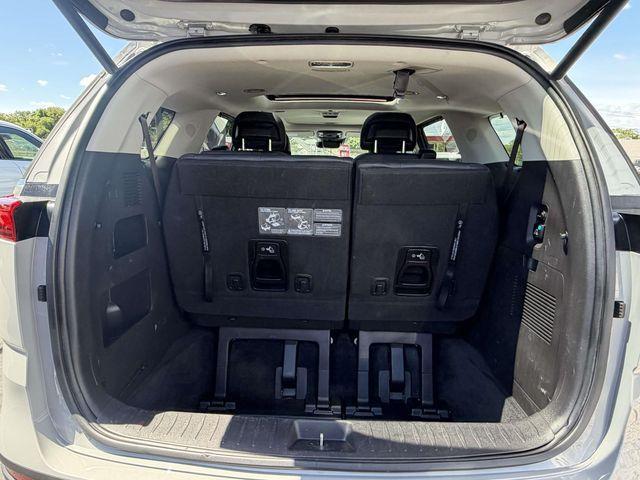 used 2022 Kia Carnival car, priced at $32,855