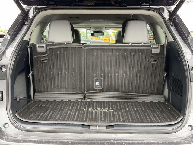 used 2021 Toyota Highlander car, priced at $32,298