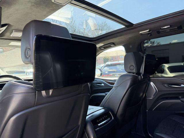 used 2022 Cadillac Escalade ESV car, priced at $71,404