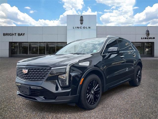 used 2025 Cadillac XT4 car, priced at $36,895