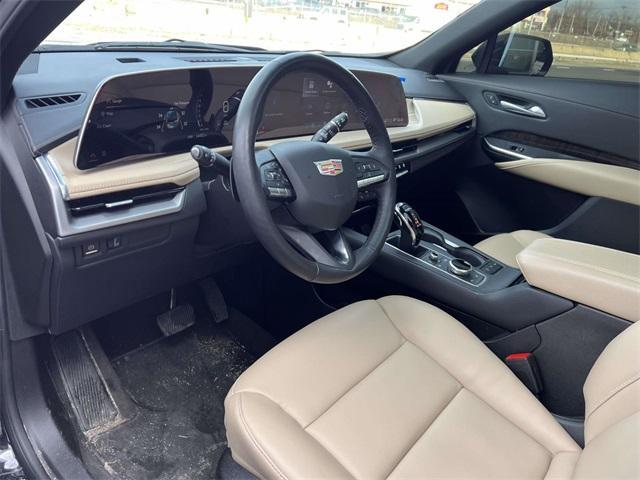 used 2025 Cadillac XT4 car, priced at $36,895