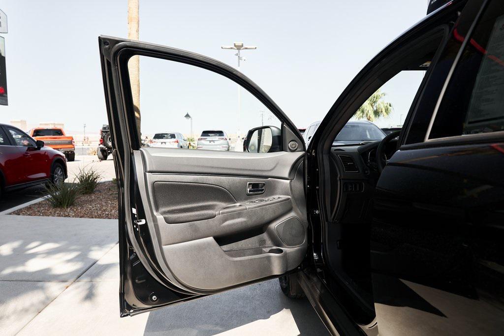 new 2025 Mitsubishi Outlander Sport car, priced at $28,379